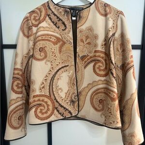 Linda Allard Ellen Tracy Size is Petite 4